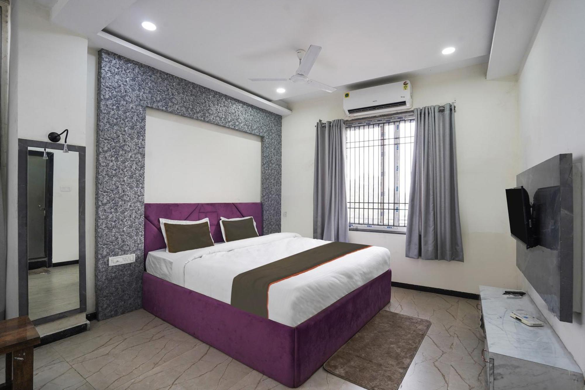 Townhouse Amanaka Formerly Hotel City Pride Raipur  Exterior photo