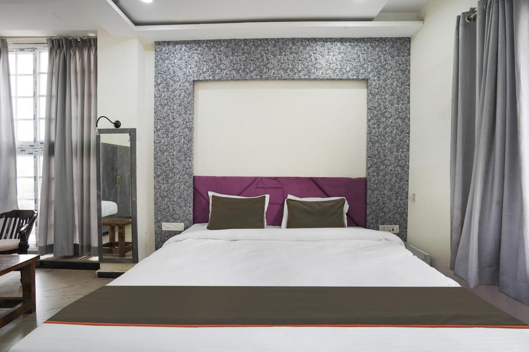 Townhouse Amanaka Formerly Hotel City Pride Raipur  Exterior photo